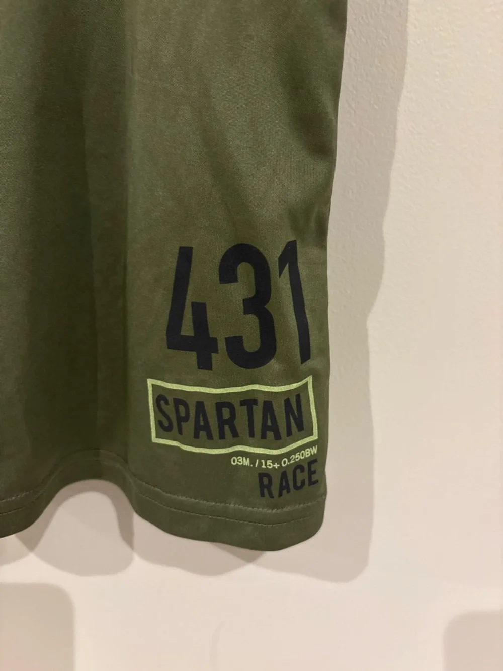 Green Reebok Gym Tanktop - Picture 4 of 9